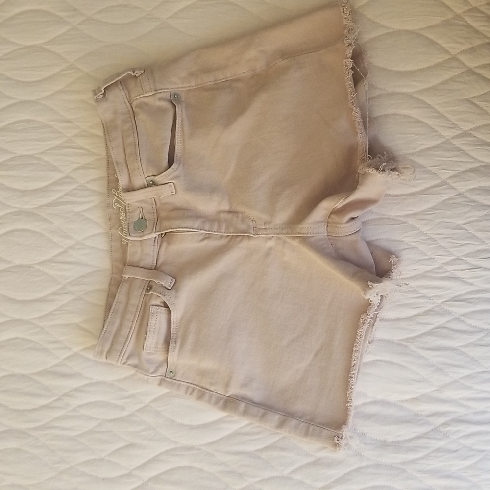 Universal Thread High Rise Midi Cutoff Shorts Size 2/26